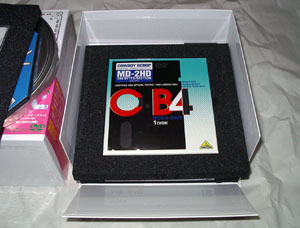 disc4 5�C���`(8�C���`?)�t���b�s�[